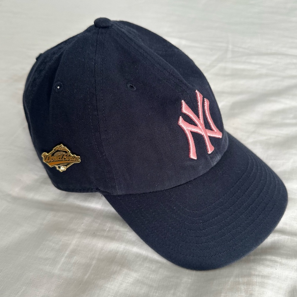 Yankees - 47’ Brand Cap & Pin